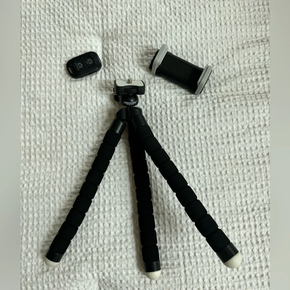 UBeesize 67” Phone Tripod and Selfie Stick
